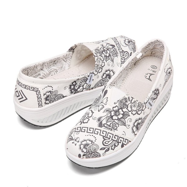 Women Casual Flowers Printed Pattern Comfortable Rocker Sole Walking Shoes 