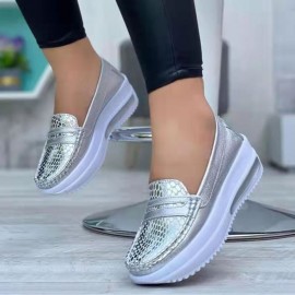 Women's Comfortable Causal Round Toe Large Size Slip On Platform Sneakers