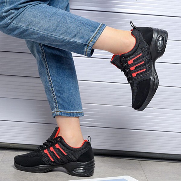 Women Mesh Splicing Suede Lace Up Sport Cushioned Sneakers 