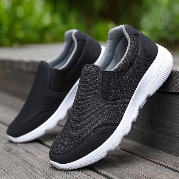 Women Large Size Mesh Breathable Casual Soft Walking Shoes 